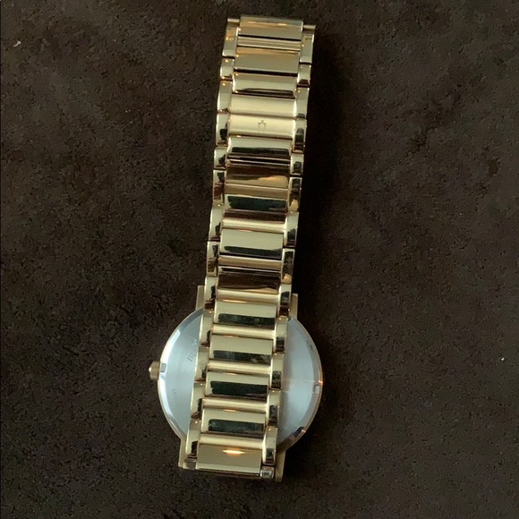 Brand New Bulova watch never Worn comes with Case - Picture 4 of 4